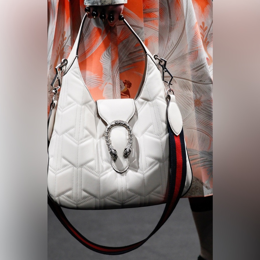 ❤️❤️ Gucci
Dionysus Dionysus Medium❤️❤️